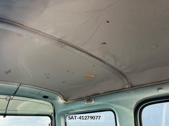 Daihatsu HIJET VAN 1996-06 8099587-17