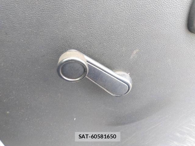 Daihatsu HIJET VAN 2020-07 8257002-8