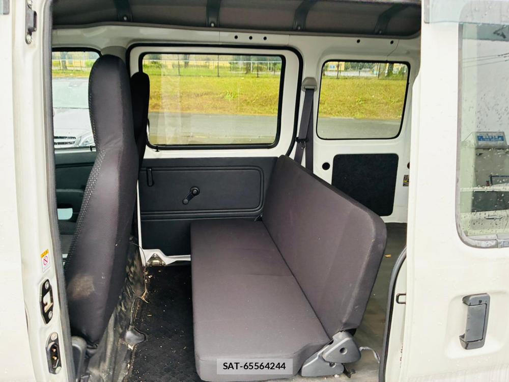 Daihatsu HIJET VAN 2020-05 8465093-9