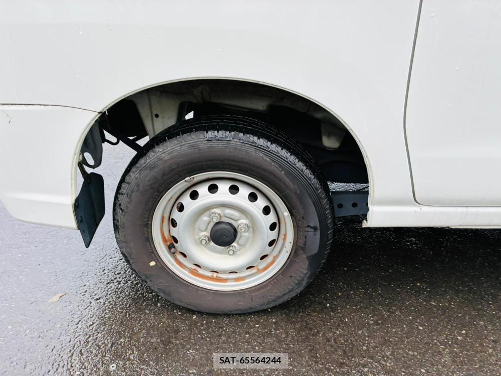 Daihatsu HIJET VAN 2020-05 8465093-25