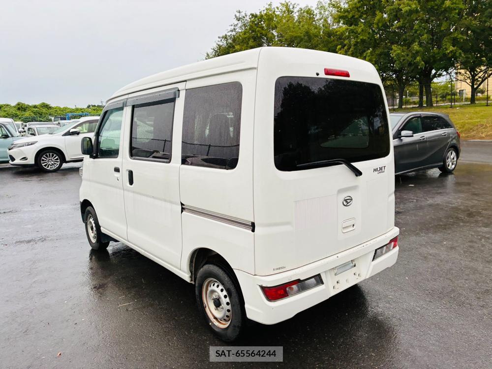 Daihatsu HIJET VAN 2020-05 8465093-2