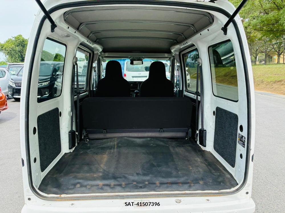 Daihatsu HIJET VAN 2020-08 8301395-22