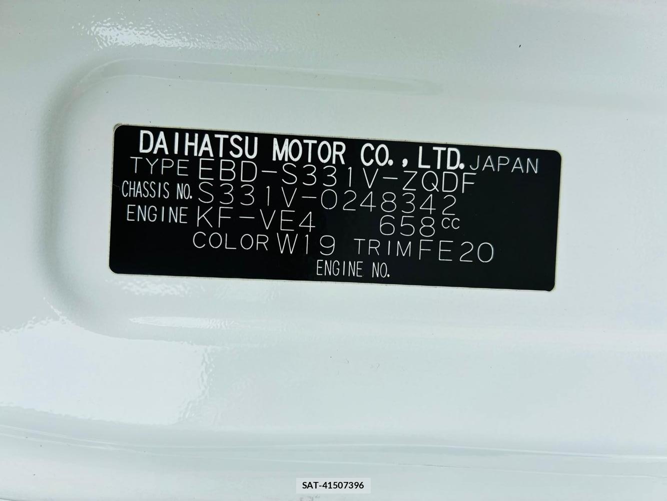 Daihatsu HIJET VAN 2020-08 8301395-31