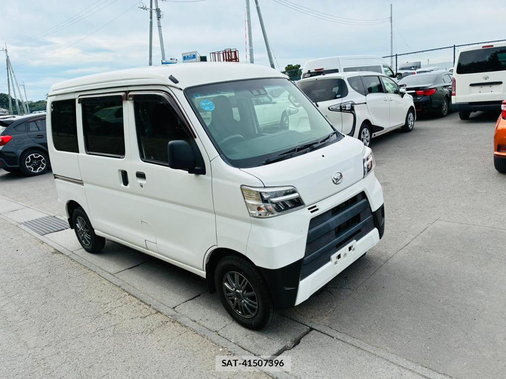 Daihatsu HIJET VAN 2020-08 8301395-6