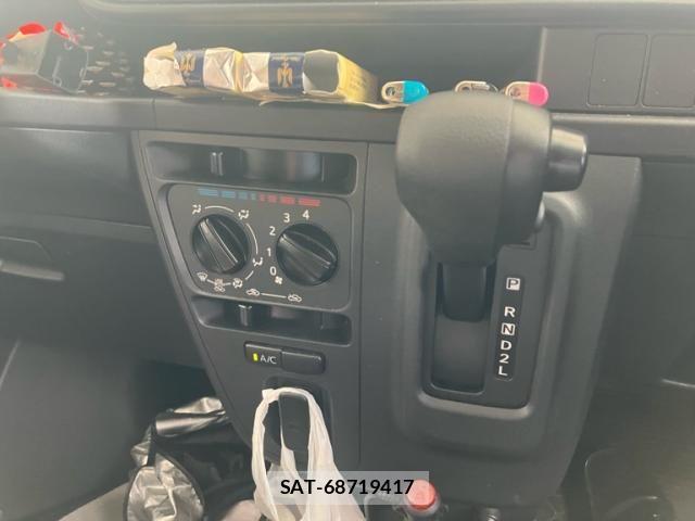Daihatsu HIJET VAN 2020-02 8742674-6