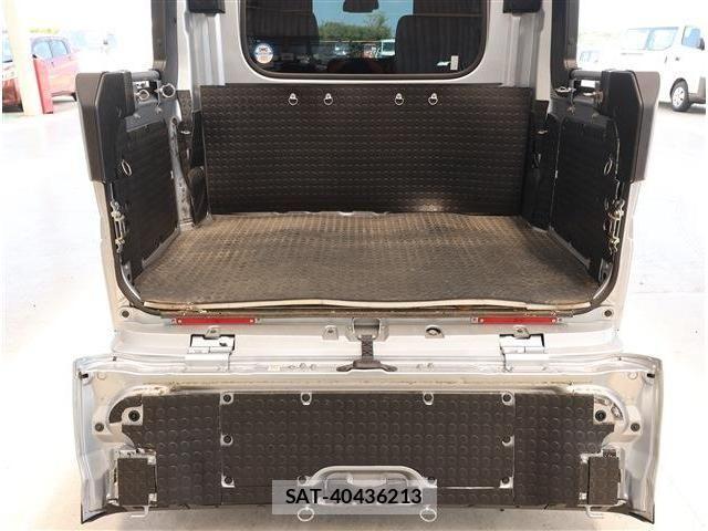 Daihatsu HIJET VAN 2023-10 8829388-18