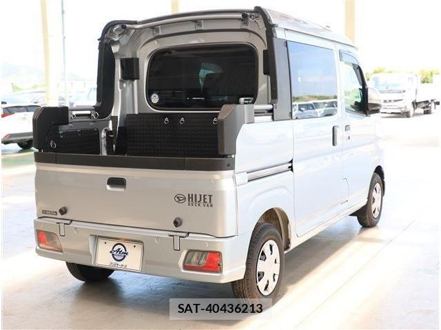 Daihatsu HIJET VAN 2023-10 8829388-4
