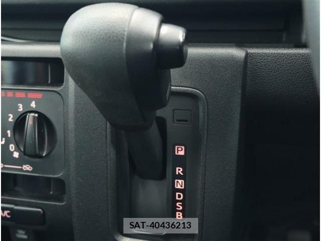 Daihatsu HIJET VAN 2023-10 8829388-7