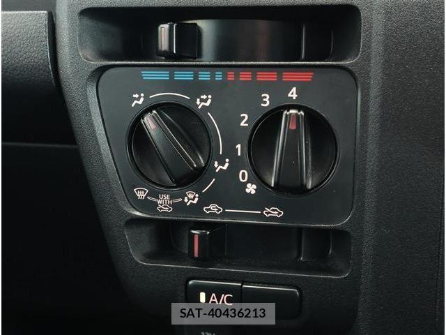 Daihatsu HIJET VAN 2023-10 8829388-8