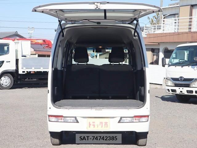 Daihatsu HIJET VAN 2021-05 2316607-9