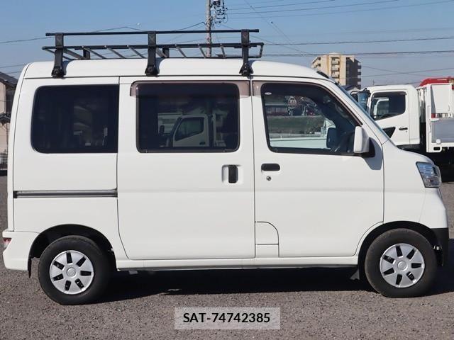 Daihatsu HIJET VAN 2021-05 2316607-7