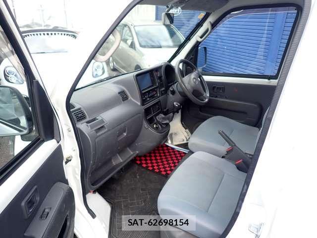 Daihatsu HIJET VAN 2017-11 3906206-8