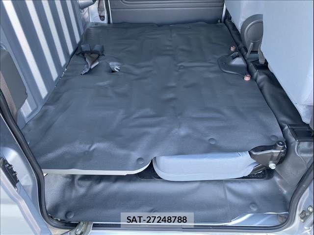 Daihatsu HIJET VAN 2014-02 5869185-11