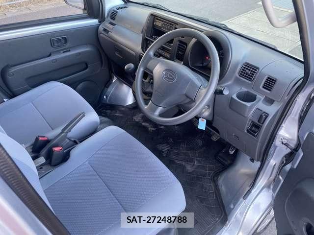 Daihatsu HIJET VAN 2014-02 5869185-26