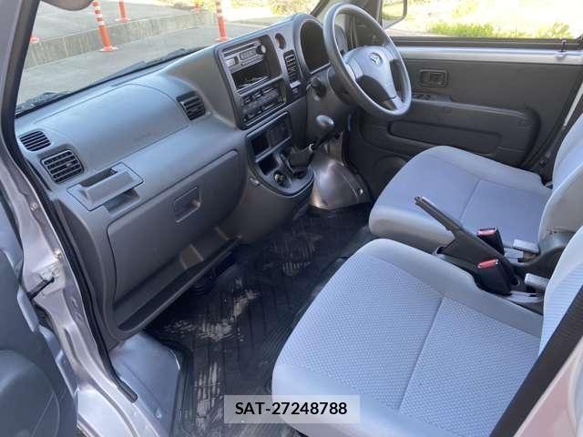 Daihatsu HIJET VAN 2014-02 5869185-28
