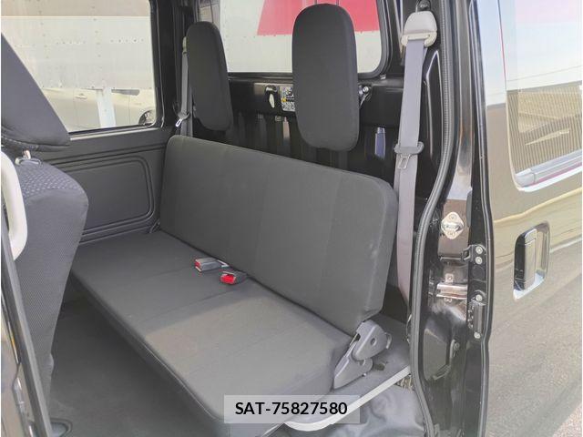 Daihatsu HIJET VAN 2019-05 6683802-17