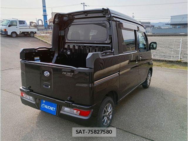 Daihatsu HIJET VAN 2019-05 6683802-2