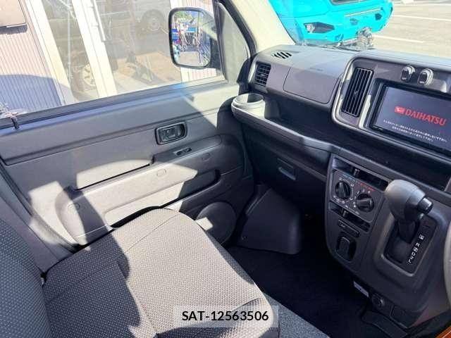 Daihatsu HIJET VAN 2019-01 6994097-13