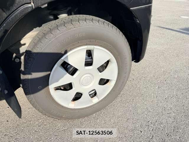 Daihatsu HIJET VAN 2019-01 6994097-8