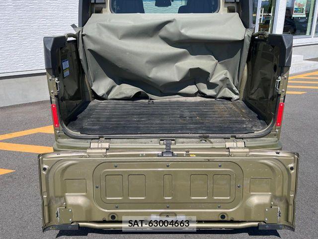 Daihatsu HIJET VAN 2019-06 7215920-9