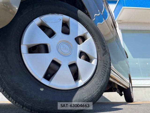 Daihatsu HIJET VAN 2019-06 7215920-11
