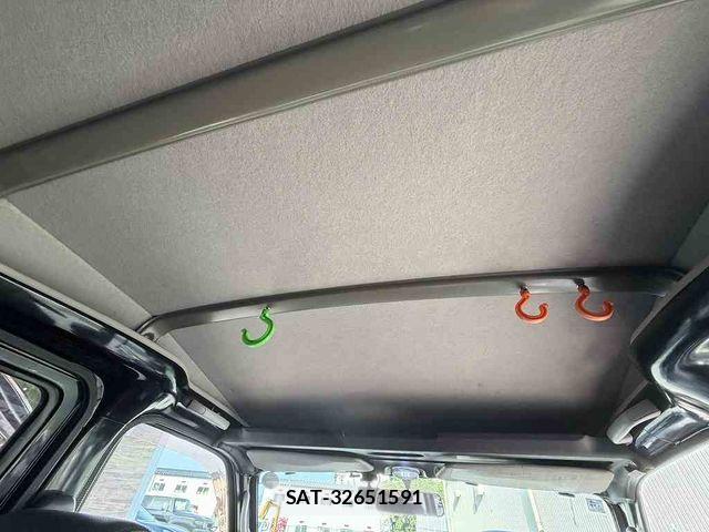 Daihatsu HIJET VAN 2012-01 7251031-13