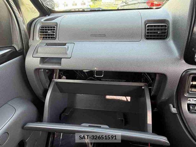 Daihatsu HIJET VAN 2012-01 7251031-16