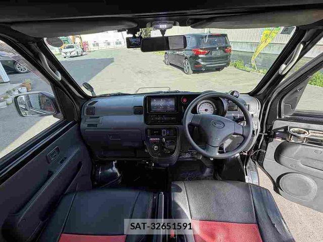 Daihatsu HIJET VAN 2012-01 7251031-23