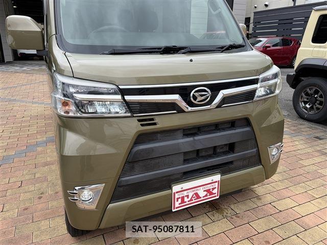 Daihatsu HIJET VAN 2018-10 8035960-10