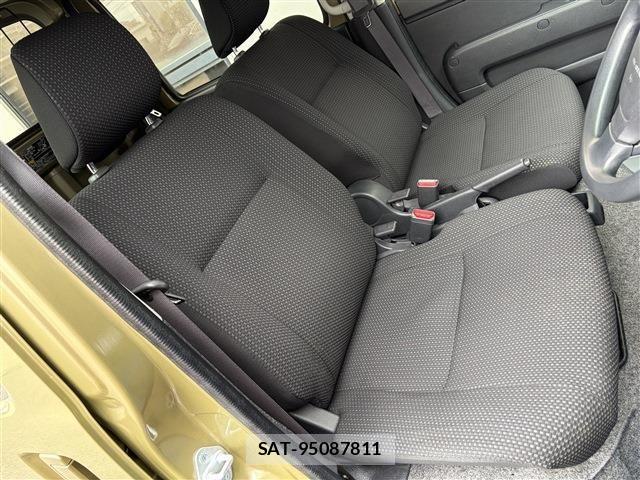 Daihatsu HIJET VAN 2018-10 8035960-16