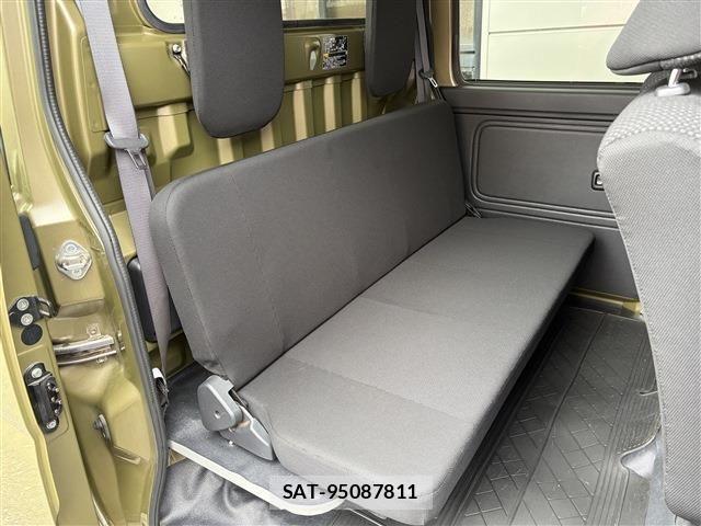 Daihatsu HIJET VAN 2018-10 8035960-19