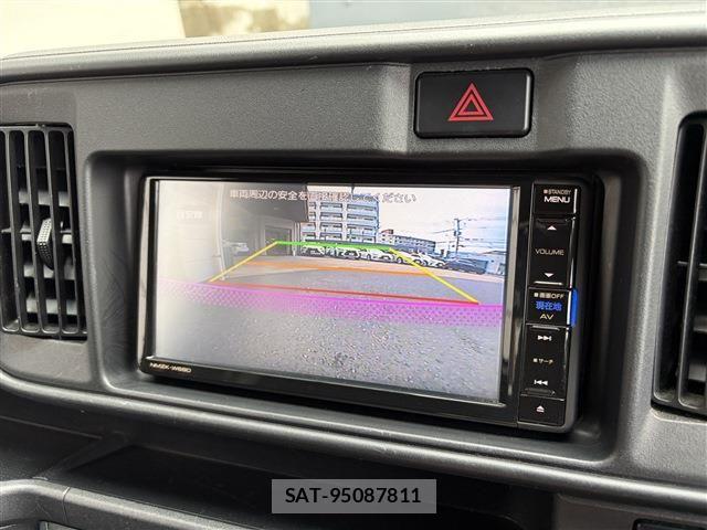 Daihatsu HIJET VAN 2018-10 8035960-22