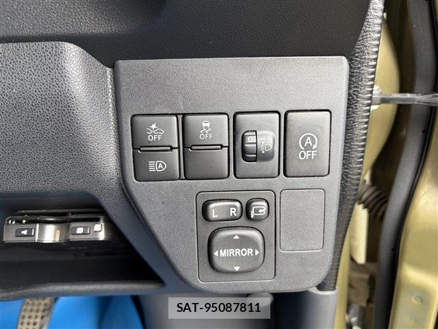 Daihatsu HIJET VAN 2018-10 8035960-27