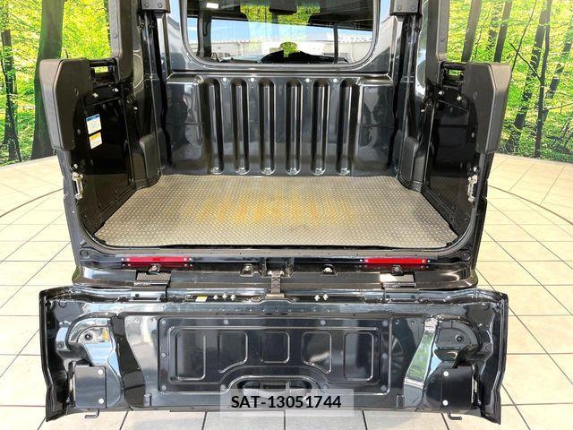 Daihatsu HIJET VAN 2024-11 8130502-9