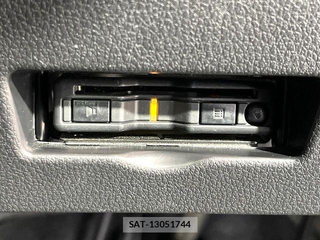 Daihatsu HIJET VAN 2024-11 8130502-6