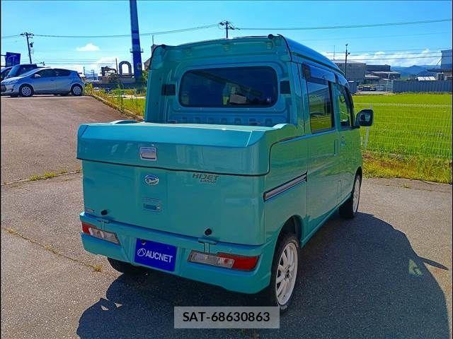 Daihatsu HIJET VAN 2020-01 8230313-2