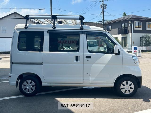 Daihatsu HIJET VAN 2021-06 8525187-4