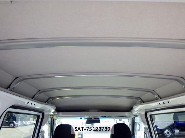Daihatsu HIJET VAN 2020-12 8525189-9