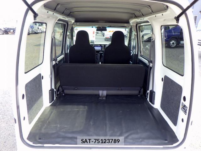 Daihatsu HIJET VAN 2020-12 8525189-6