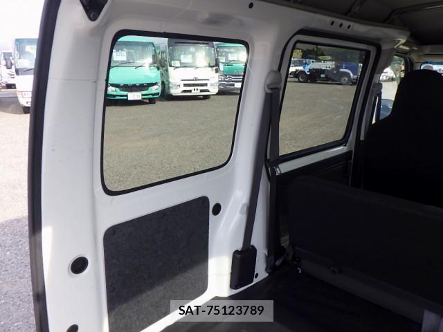 Daihatsu HIJET VAN 2020-12 8525189-7