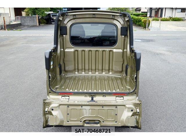Daihatsu HIJET VAN 2026-04 8666260-9