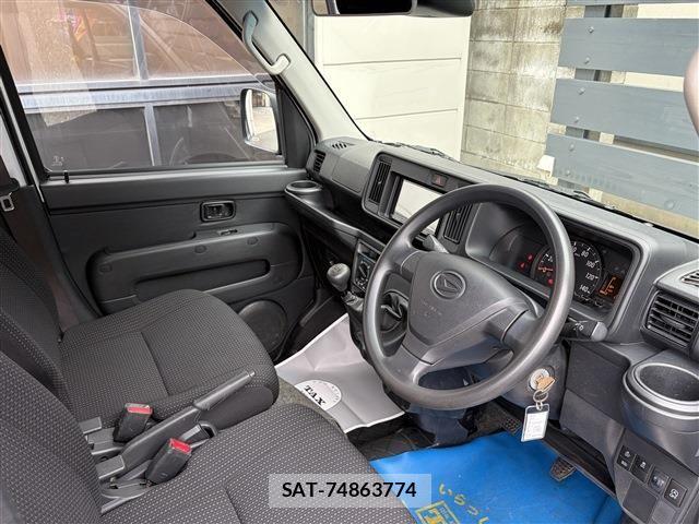 Daihatsu HIJET VAN 2021-09 8829391-13
