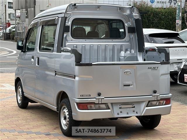 Daihatsu HIJET VAN 2021-09 8829391-4