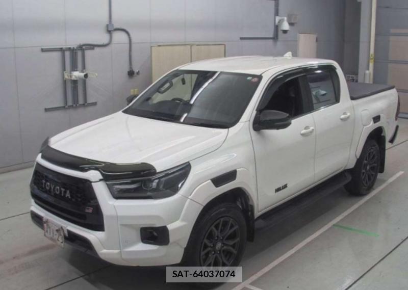 Toyota HILUX 2023-06 1284131-5