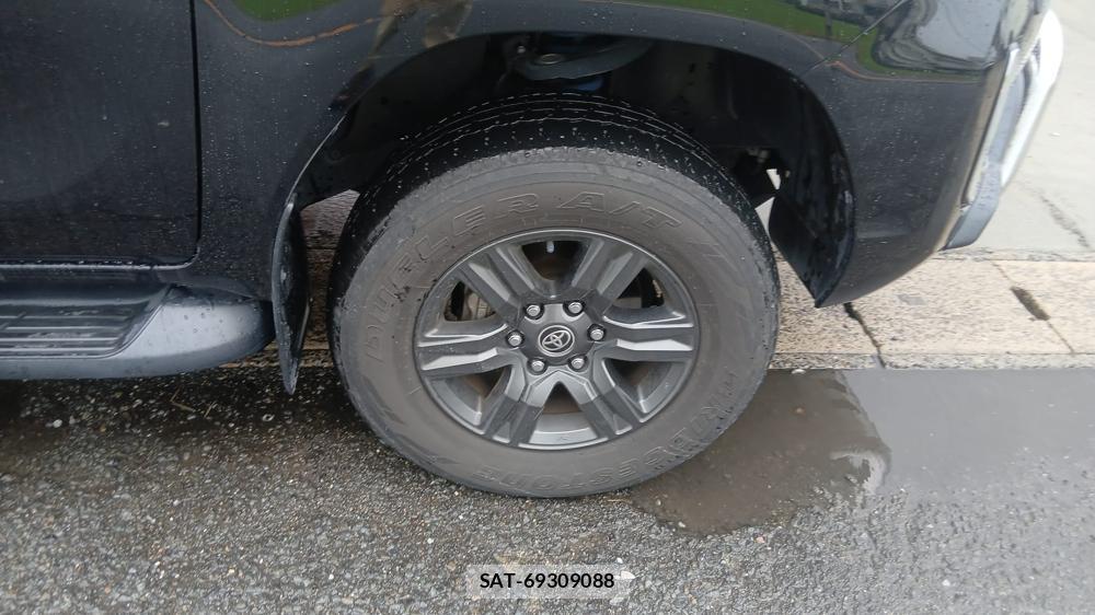 Toyota HILUX 2021 6935489-23