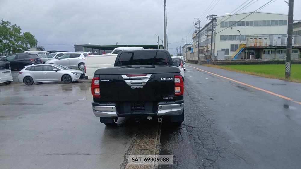 Toyota HILUX 2021 6935489-3