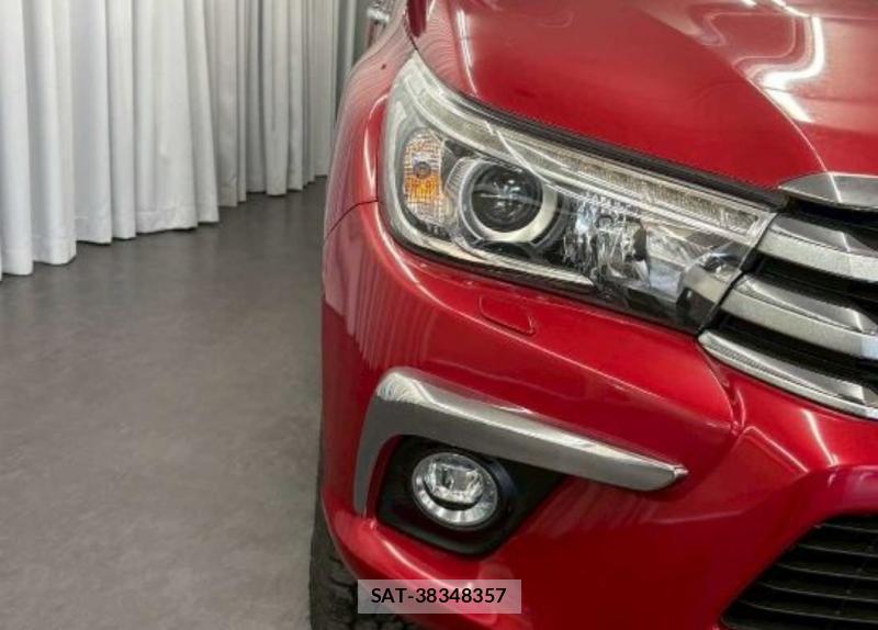 Toyota HILUX 2018-08 8474474-11