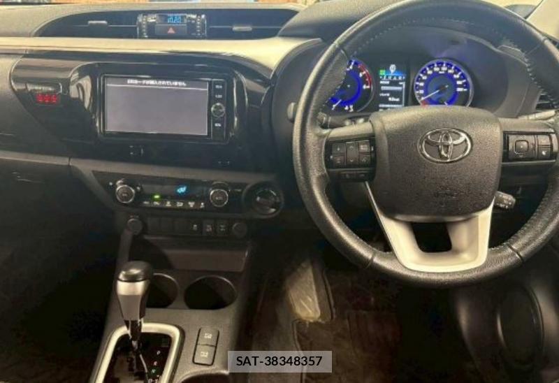 Toyota HILUX 2018-08 8474474-14