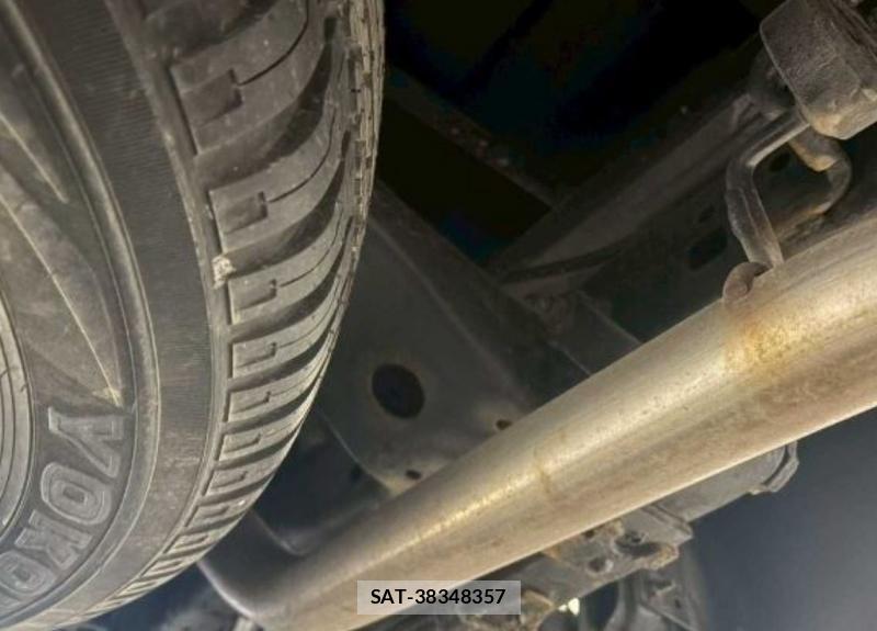 Toyota HILUX 2018-08 8474474-22