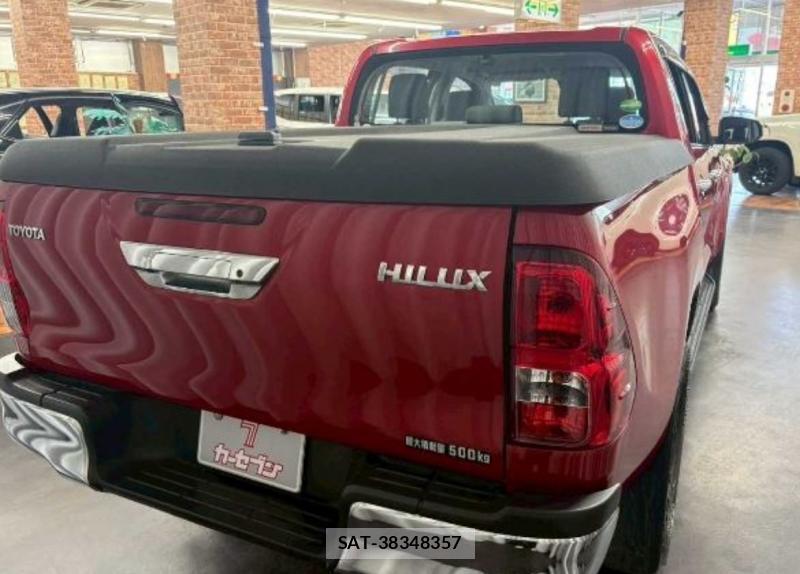 Toyota HILUX 2018-08 8474474-3
